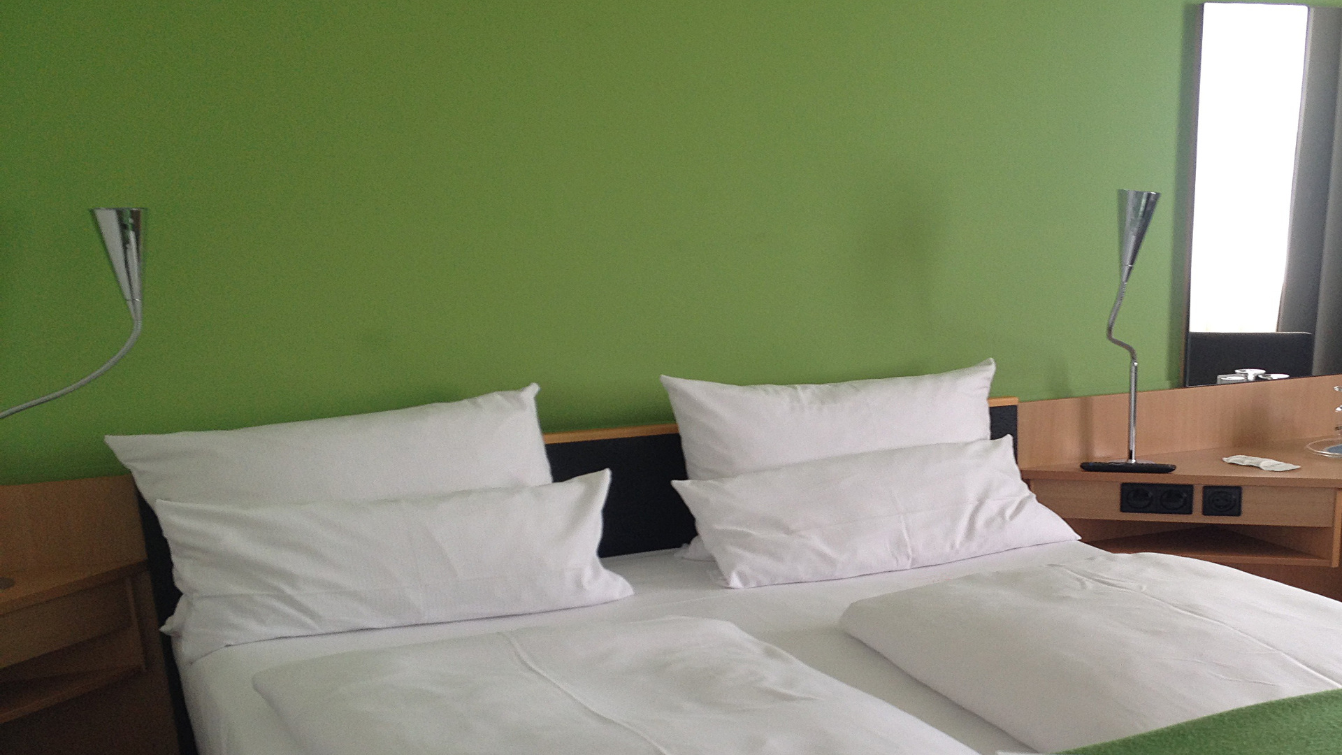 Los 10 colores mas feos1920